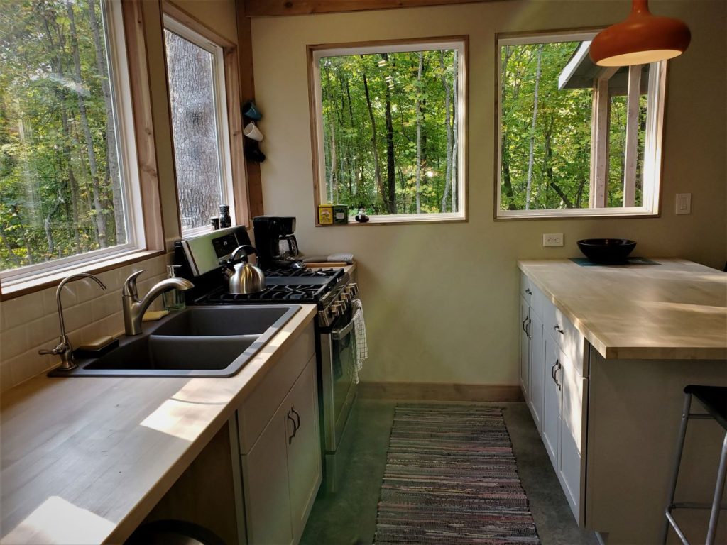 kitchen AirBnB in Illinois near Champaign, Danville, Urbana and Potomac and middle fork river